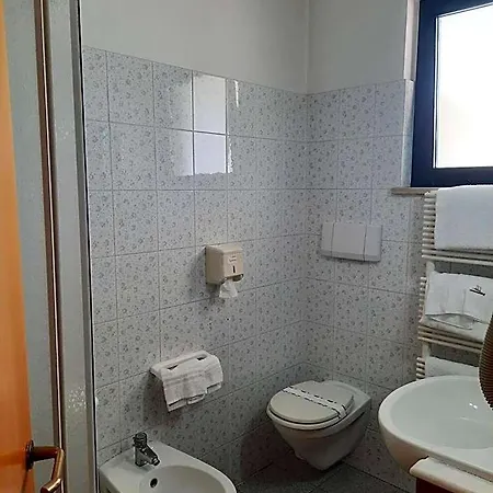 Giada Hotel 3*