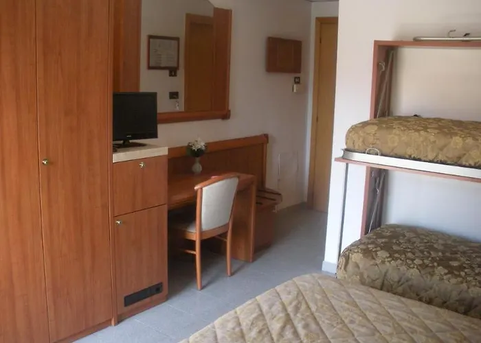 Giada Hotell 3*